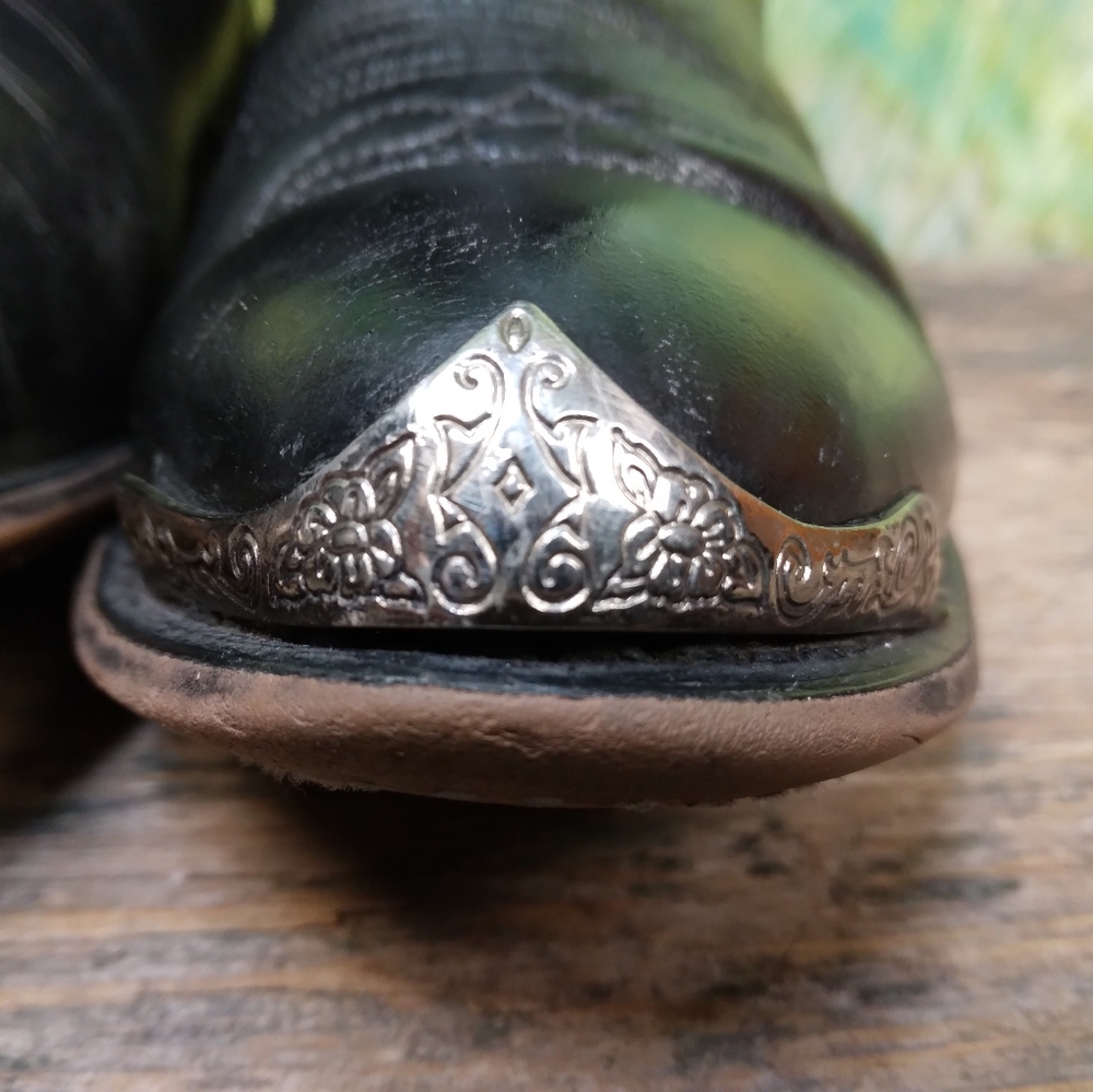 Rodeo drive black cowboy boots - Picture 2 of 8